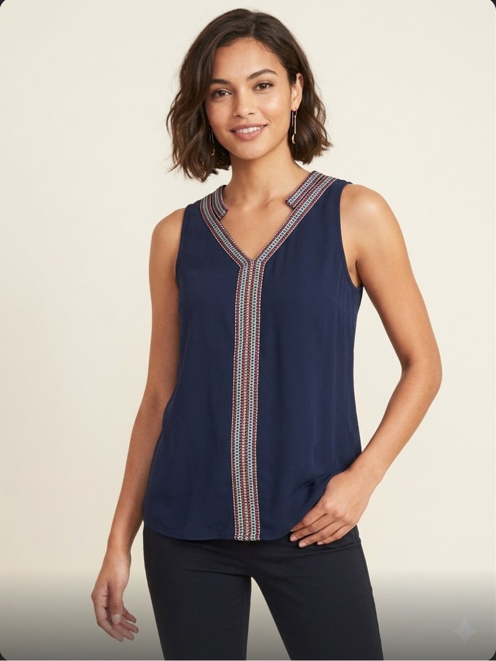 THML Sleeveless Navy Embroidered V-Neck Tank Top Women's Small